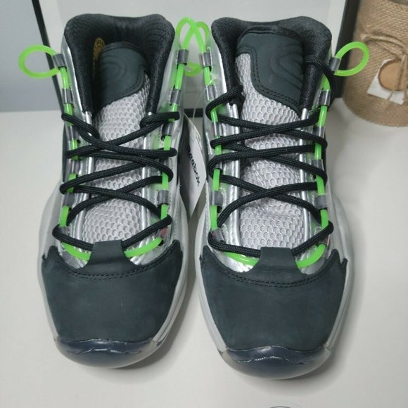 Reebok Question Mid "Minions Gru's Lab" - Picture 4 of 6